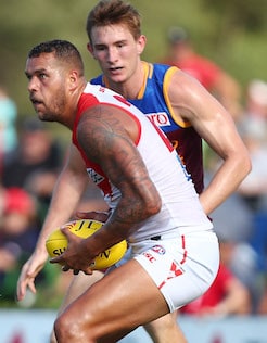 AFL 2018 JLT Community Series - Brisbane Lions v Sydney Swans BRISBANE, AUSTRALIA - MARCH 03: Lance Franklin of the Swans runs the ball during the AFL JLT Community Series match between the Brisbane Lions and the Sydney Swans at Moreton Bay Central Sports Complex on March 3, 2018 in Brisbane, Australia. (Photo by Chris Hyde/Getty Images/AFL/Media)